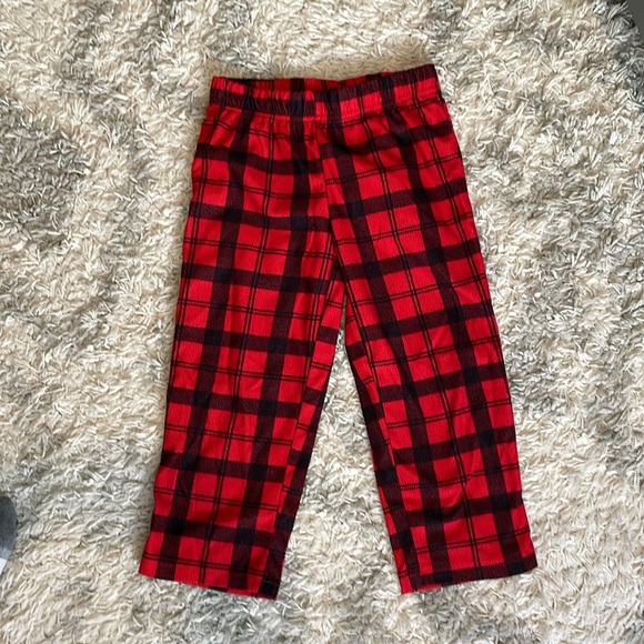 Carter’s kids size 4 plaid pajama set - Picture 3 of 3